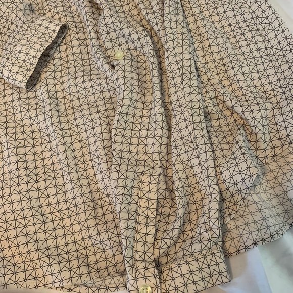 Intercontinental Apparel Inc Ivory and Black Blouse - Picture 5 of 16